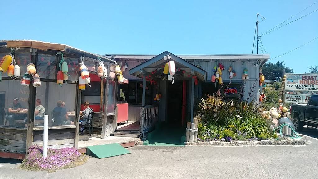 Boat House | restaurant | 1445 CA-1, Bodega Bay, CA 94923, USA | 7078753495 OR +1 707-875-3495