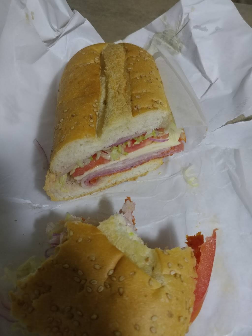 Scotts Vernon Valley Deli | restaurant | 147 Vernon Valley Rd, East Northport, NY 11731, USA | 6312611994 OR +1 631-261-1994