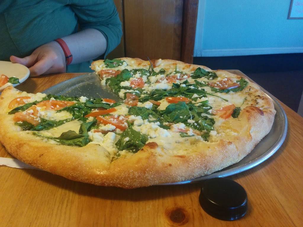 Antonios II Pizza & Grinders | meal takeaway | 9449, 1 South St, Bernardston, MA 01337, USA | 4136489800 OR +1 413-648-9800