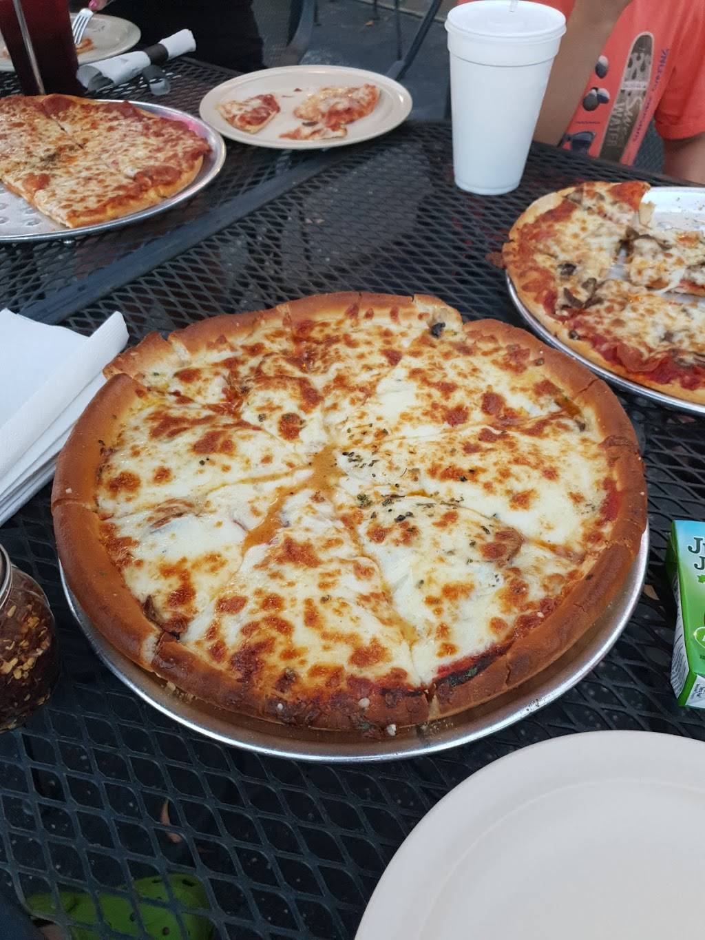 Chicago Pizza | meal delivery | 1341 SE 47th Terrace, Cape Coral, FL 33904, USA | 2399452262 OR +1 239-945-2262