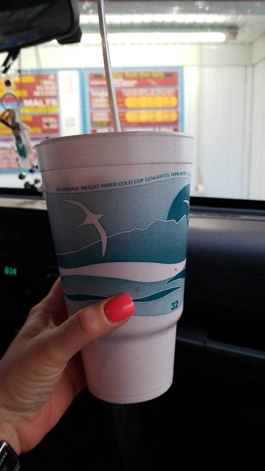 Tinys Dairy Barn | restaurant | 1051 N Shoop Ave, Wauseon, OH 43567, USA | 4193358762 OR +1 419-335-8762