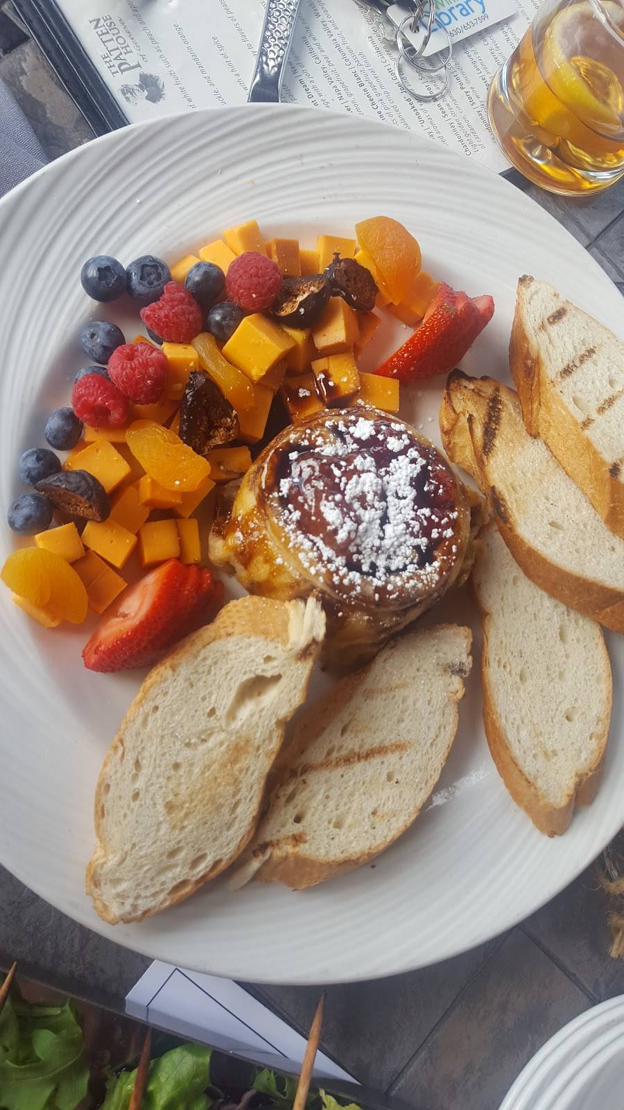 The Patten House Restaurant | restaurant | 124 S 2nd St, Geneva, IL 60134, USA | 6304925040 OR +1 630-492-5040