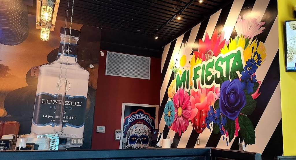 Mi Fiesta | restaurant | 2007 2nd Ave, Summerville, SC 29486, USA | 8434711010 OR +1 843-471-1010