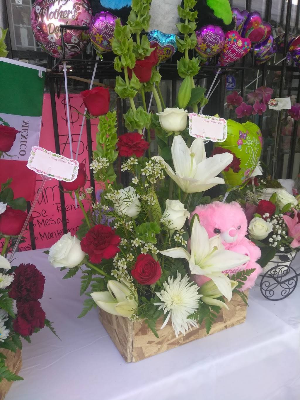 Primos Tacos | restaurant | 111 N Breed St, Los Angeles, CA 90033, USA | 3234019847 OR +1 323-401-9847