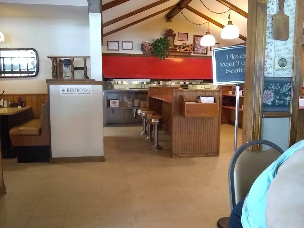 Augusta House of Pancakes | cafe | 100 Western Ave, Augusta, ME 04330, USA | 2076239775 OR +1 207-623-9775