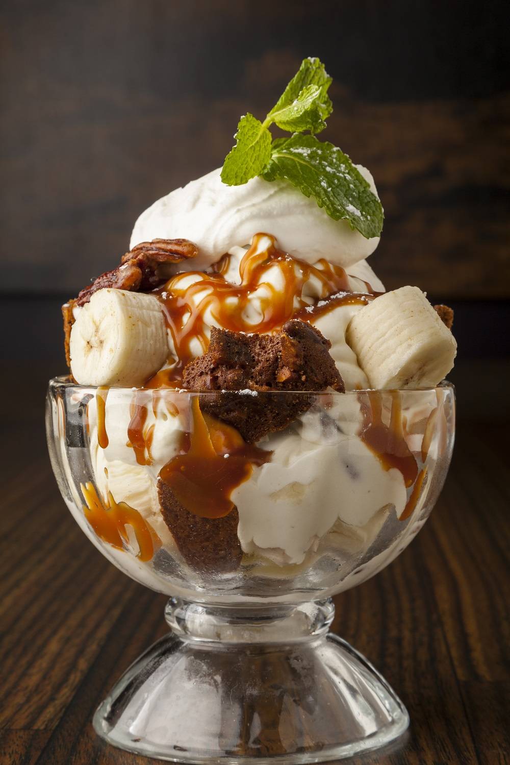 Jimmys Famous American Tavern | restaurant | The Village at Westfield Topanga, 6250 Topanga Canyon Blvd #1550, Woodland Hills, CA 91367, USA | 8183690005 OR +1 818-369-0005