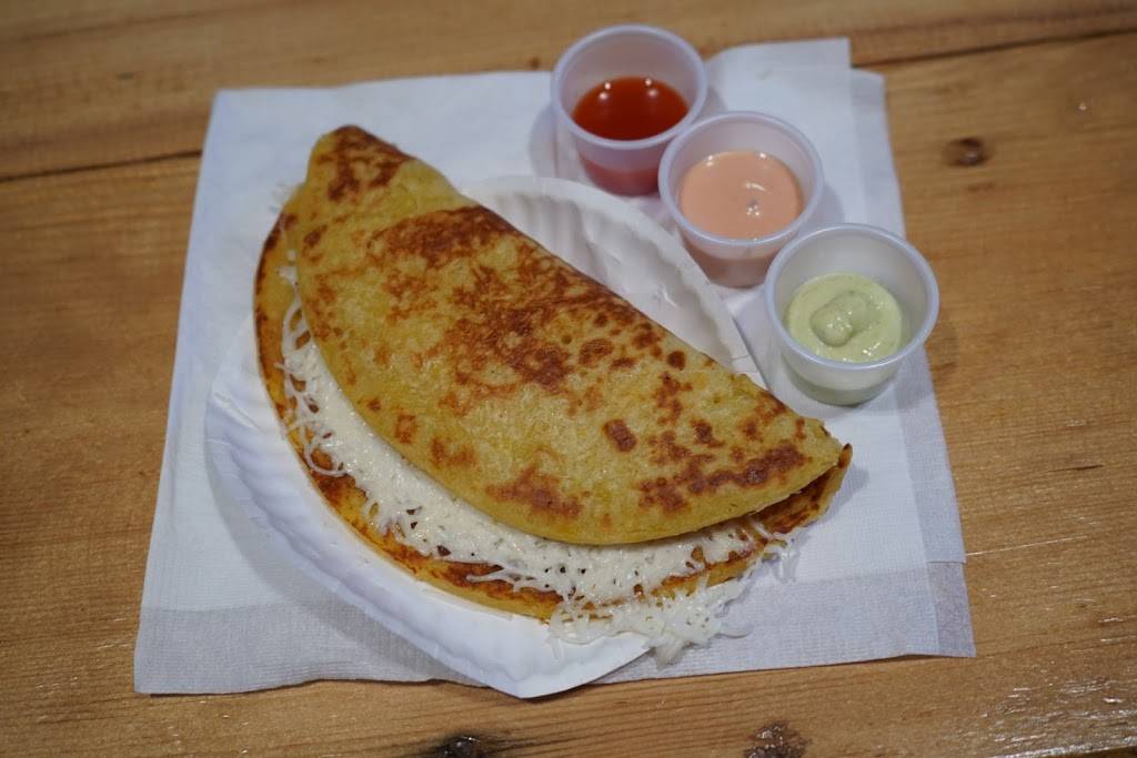 Arepa Lady | restaurant | 445 Gold St, Brooklyn, NY 11201, USA | 7186350355 OR +1 718-635-0355