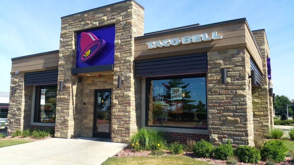 Taco Bell | meal takeaway | 1287 Rickert Dr, Naperville, IL 60540, USA | 6303576954 OR +1 630-357-6954