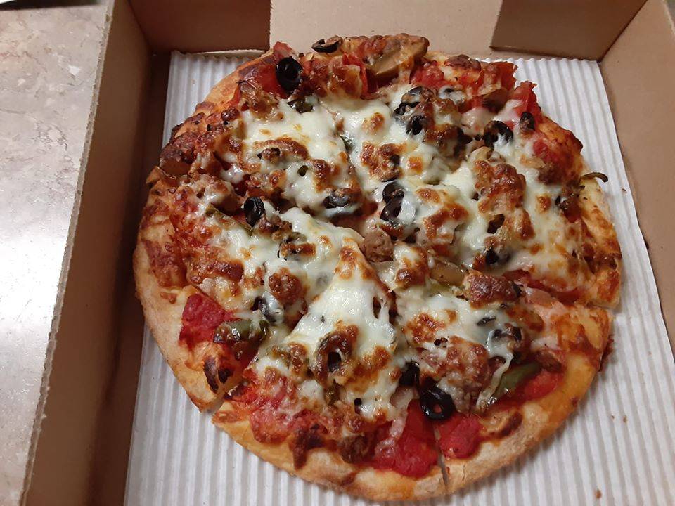 DeFazios | restaurant | 2706 N Amidon Ave, Wichita, KS 67204, USA | 3168380709 OR +1 316-838-0709