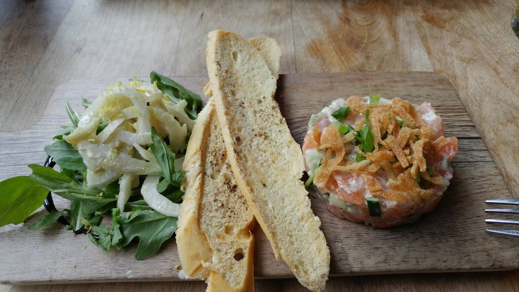 Blaxton Lévis | restaurant | 1242 Rue de la Concorde, Lévis, QC G6W 0M7, Canada | 4188343535 OR +1 418-834-3535