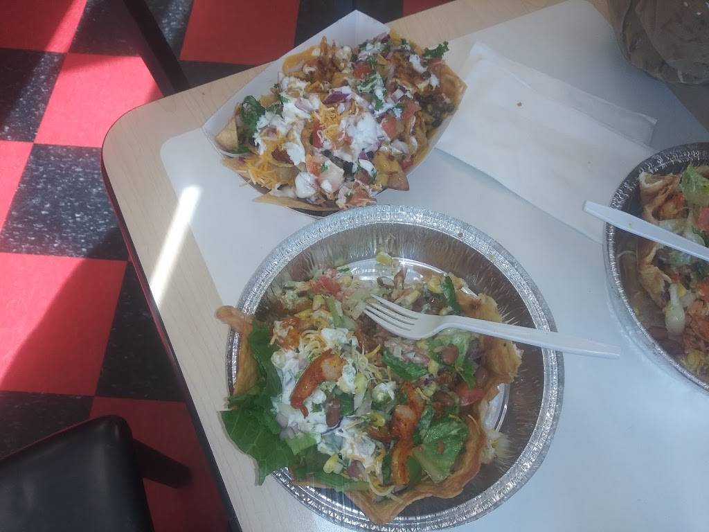 Poblano Mexican Grill | restaurant | 6036 Baltimore National Pike, Catonsville, MD 21228, USA | 4436365477 OR +1 443-636-5477