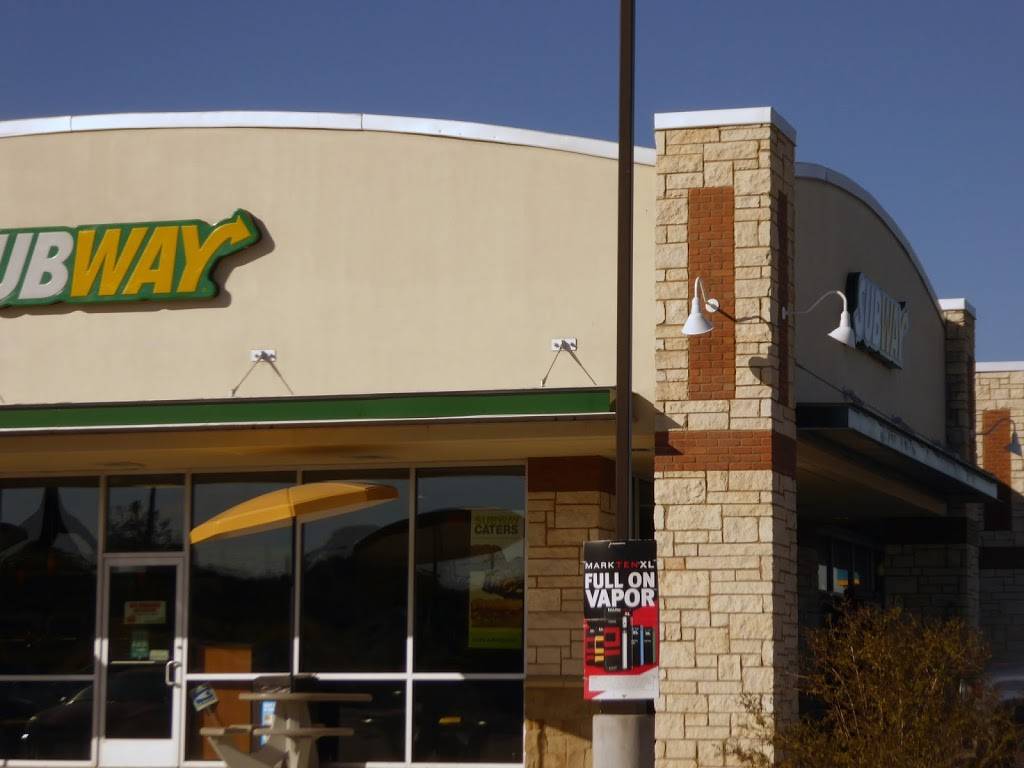 Subway Restaurants | restaurant | 1009 TX-121 Loop, Belton, TX 76513, USA | 2549337623 OR +1 254-933-7623