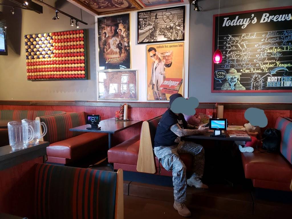 Red Robin Gourmet Burgers and Brews | restaurant | 10009 Coors Blvd NW, Albuquerque, NM 87114, USA | 5058990196 OR +1 505-899-0196