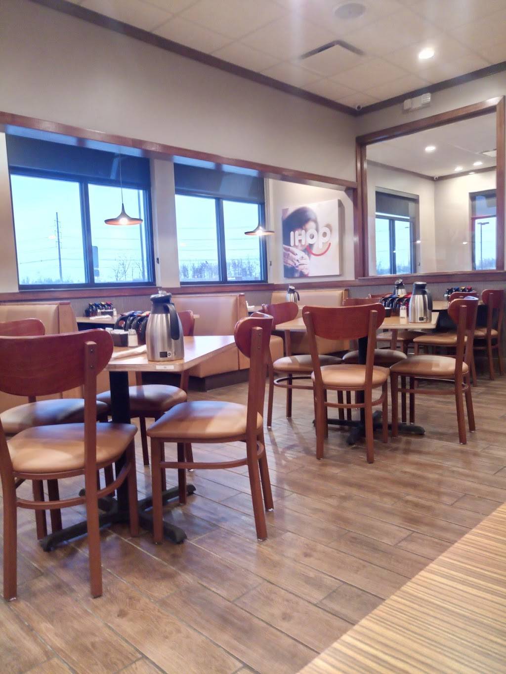 IHOP | restaurant | 3070 Highland Pointe Dr, Owensboro, KY 42303, USA | 2702401444 OR +1 270-240-1444
