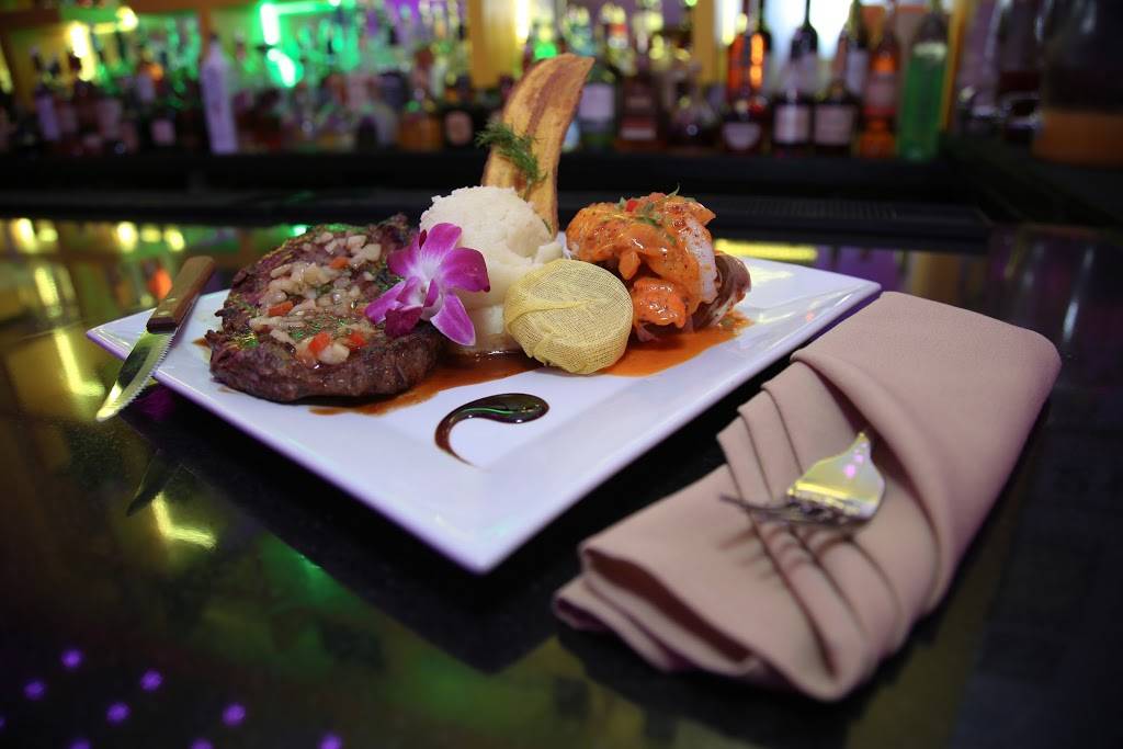 Krystal Bar & Lounge | restaurant | 1534 University Ave, Bronx, NY 10452, USA | 3472701933 OR +1 347-270-1933