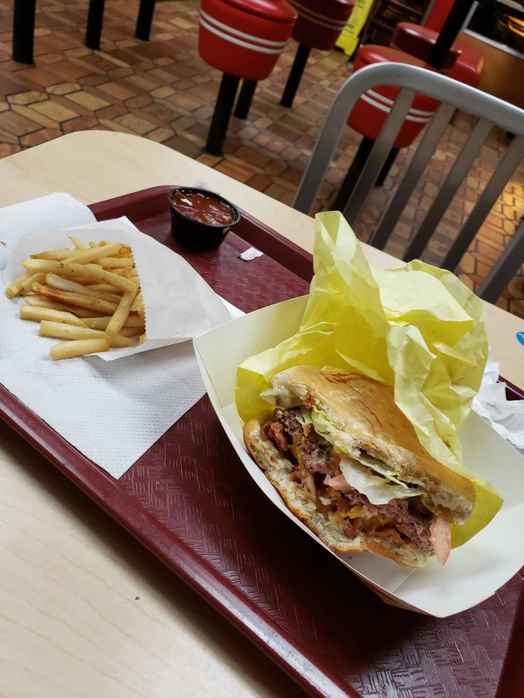 That Burger Place | restaurant | 41819 Big Bear Blvd, Big Bear Lake, CA 92315, USA | 9098780737 OR +1 909-878-0737