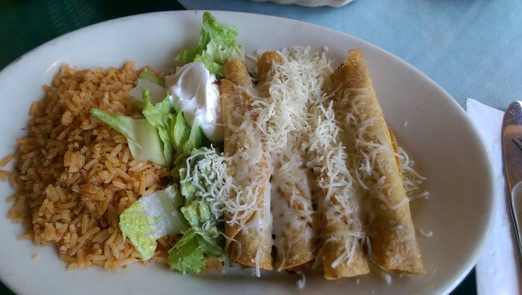 Tonis Kitchen | restaurant | 24194 Lake Dr, Crestline, CA 92325, USA | 9093389377 OR +1 909-338-9377