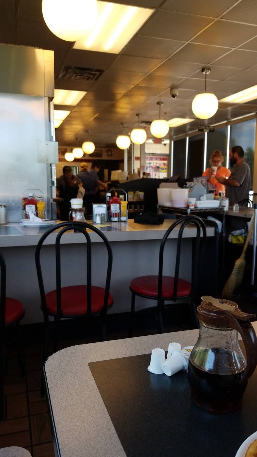 Waffle House | meal takeaway | 9001 Airline Dr, Metairie, LA 70003, USA | 5044695534 OR +1 504-469-5534