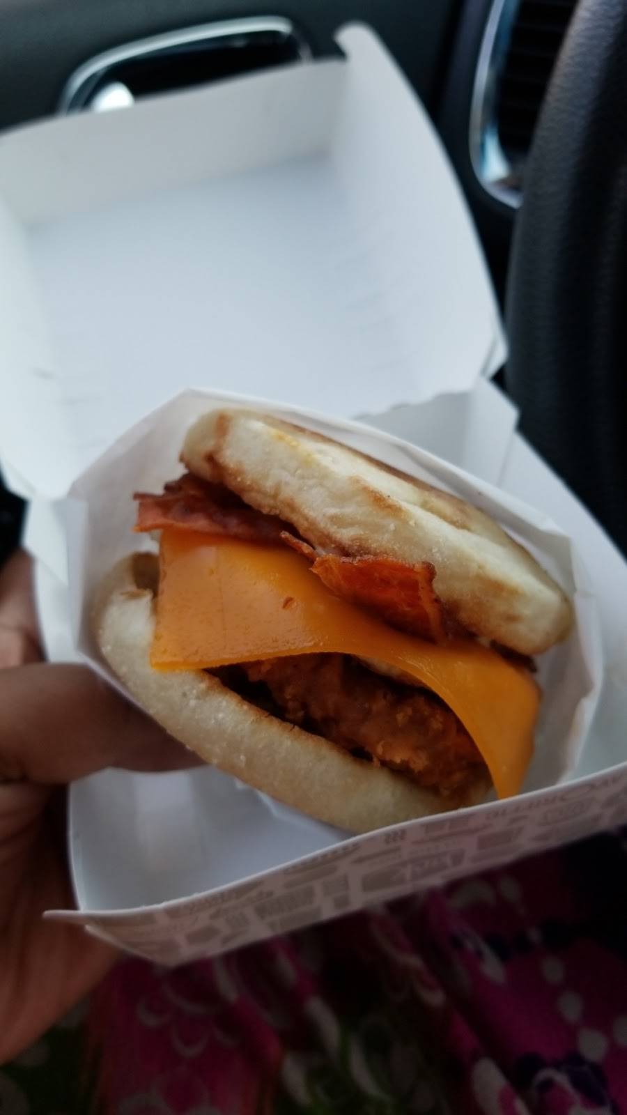 Jack in the Box | restaurant | 1105 S Val Vista Dr, Mesa, AZ 85204, USA | 4803241623 OR +1 480-324-1623