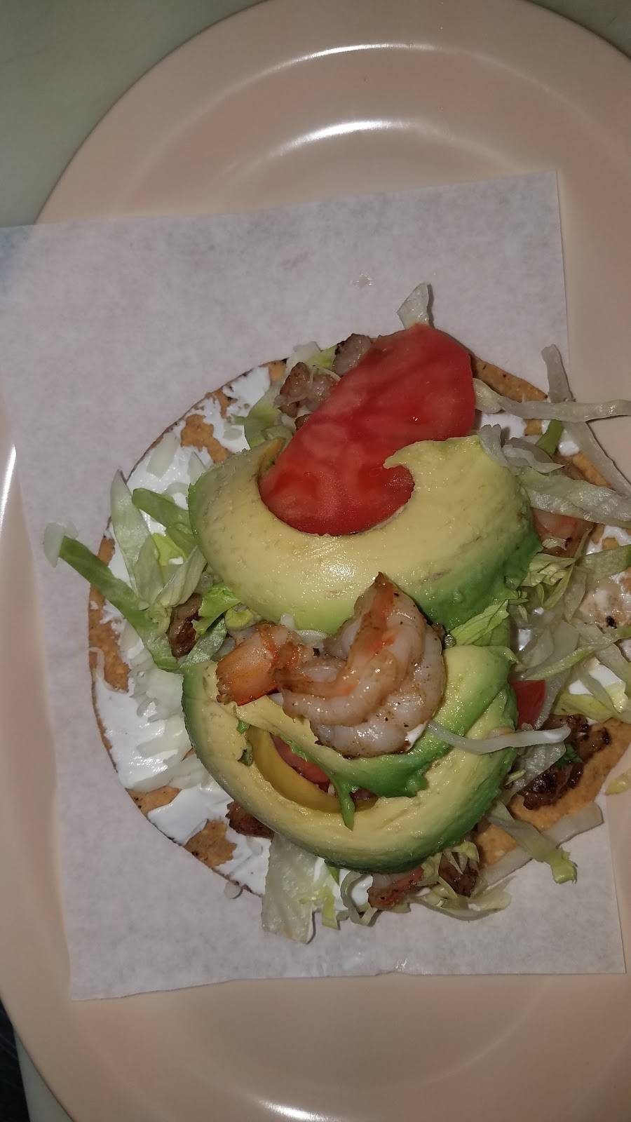 Tortacos &burritos "ELTATA" | restaurant | 2942 W 63rd St, Chicago, IL 60629, USA | 7739126302 OR +1 773-912-6302