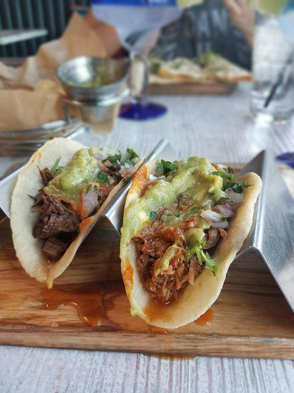 Todo Bien Kitchen | restaurant | 22616 Ventura Blvd, Woodland Hills, CA 91364, USA | 8188059331 OR +1 818-805-9331