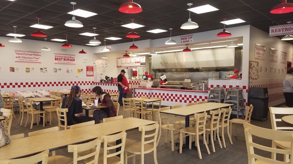 Five Guys | meal takeaway | 5319 Hwy 90 W, Mobile, AL 36582, USA | 2516610071 OR +1 251-661-0071