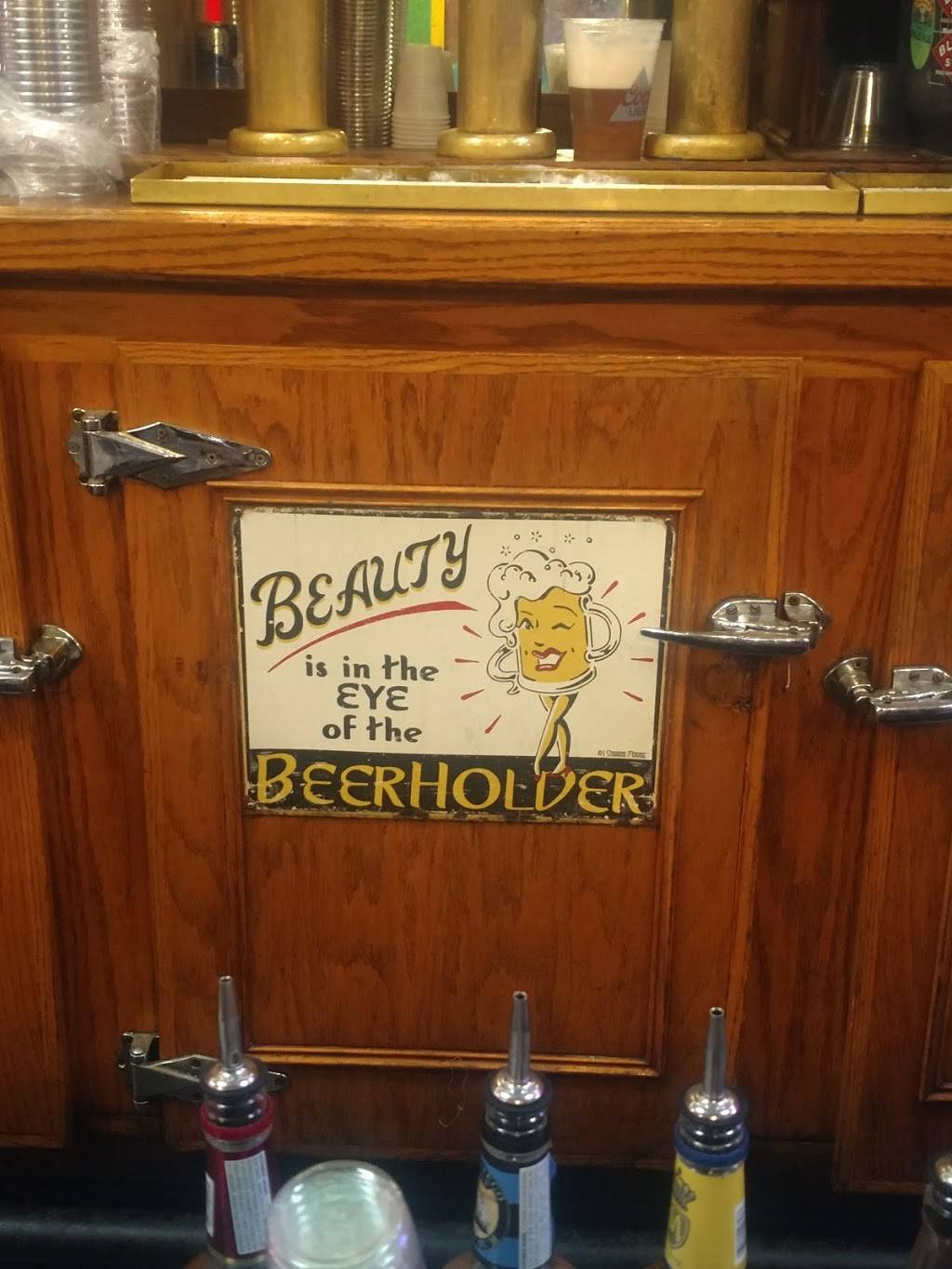 Sluggers | restaurant | 538 1st Ave S, Seattle, WA 98104, USA | 2066548070 OR +1 206-654-8070