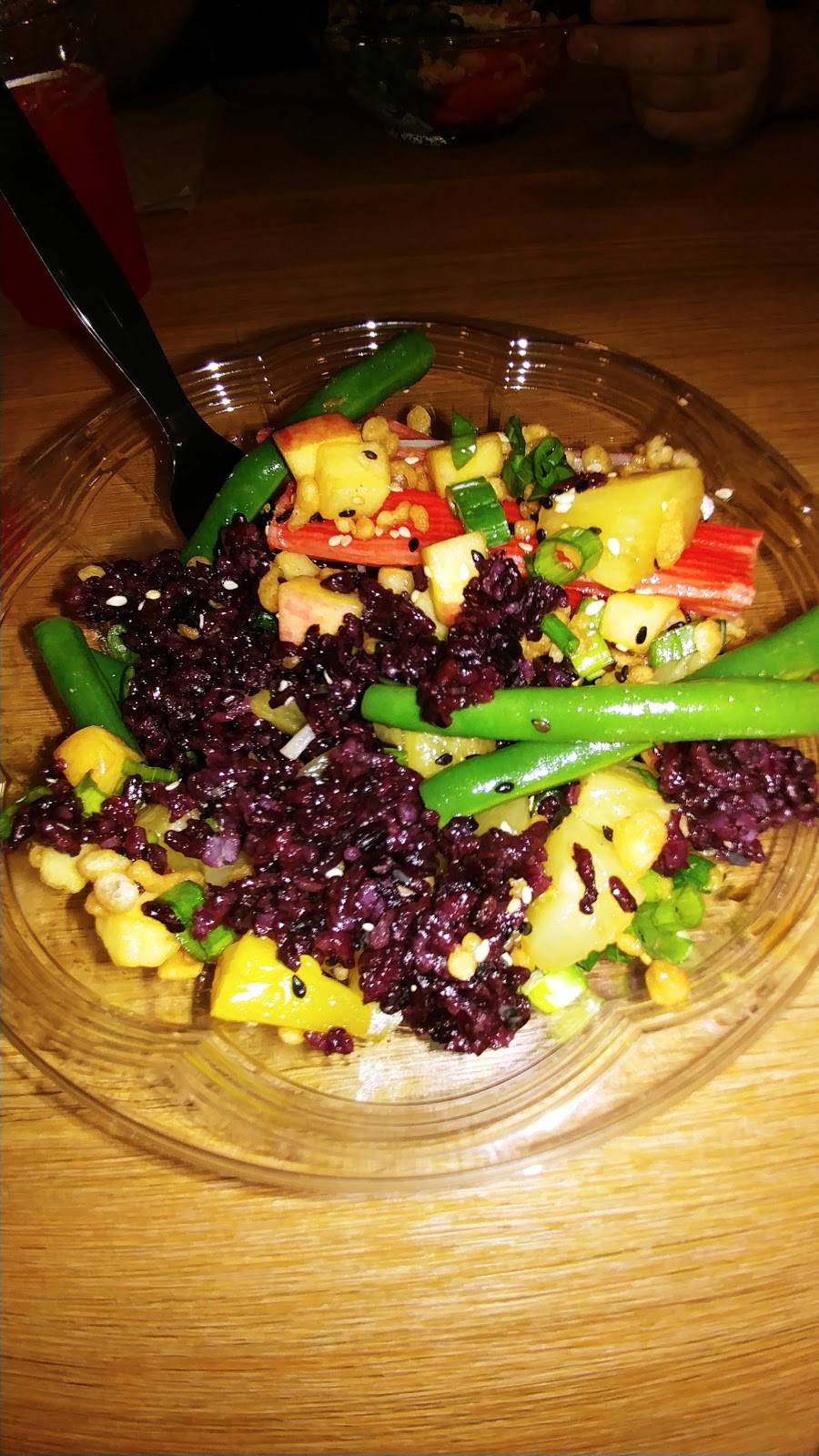 Mahana Poke | restaurant | 43780 Central Station Dr, Ashburn, VA 20147, USA | 7037293500 OR +1 703-729-3500