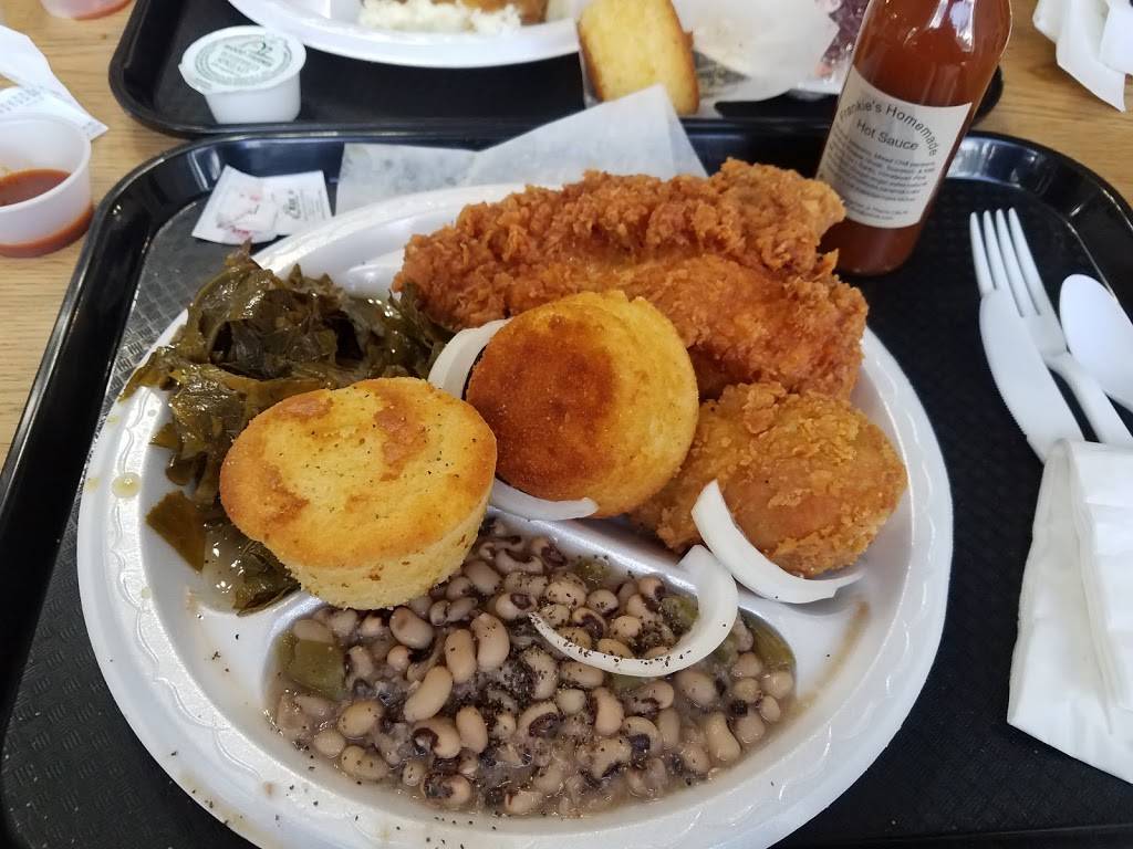 Minnies Uptown Restaurant | restaurant | 104 8th St, Columbus, GA 31901, USA | 7063222766 OR +1 706-322-2766