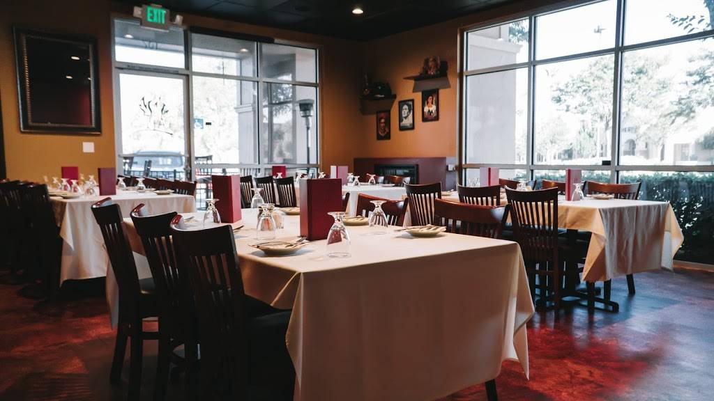 Papis Mex Grill | restaurant | 5624, 1560 E Champlain Dr #101, Fresno, CA 93720, USA | 5594341609 OR +1 559-434-1609