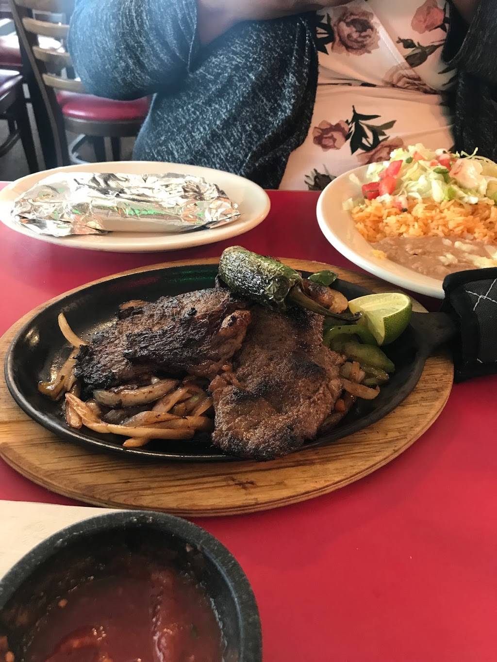 Acapulcos Mexican Restaurant | restaurant | 6132 Atlanta Hwy, Montgomery, AL 36117, USA | 3346042106 OR +1 334-604-2106