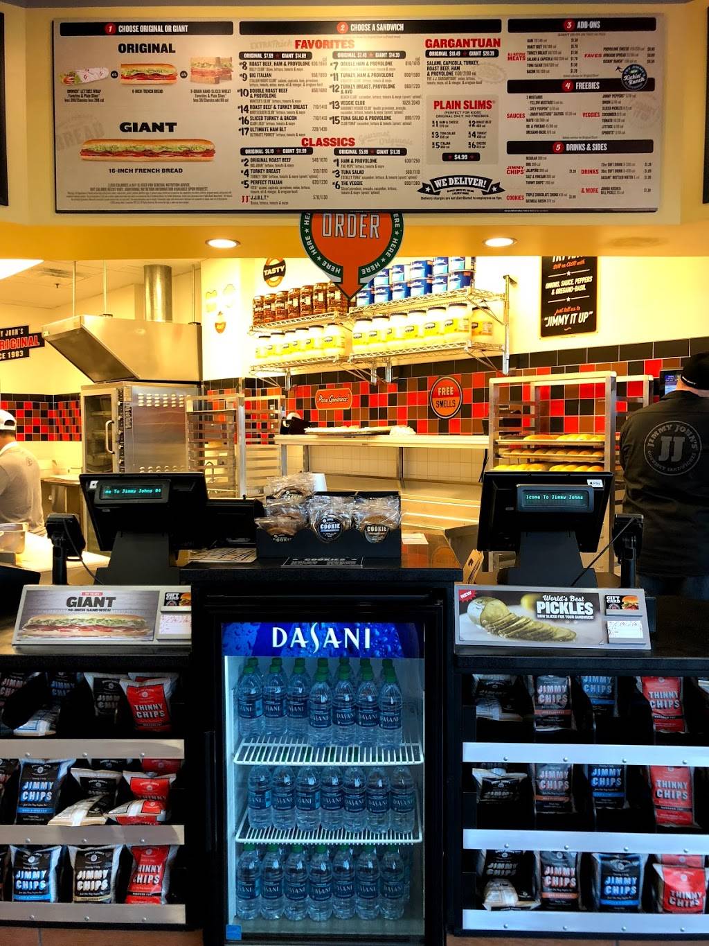 Jimmy Johns | meal delivery | 2863 Pfingsten Rd, Glenview, IL 60026, USA | 8472059930 OR +1 847-205-9930