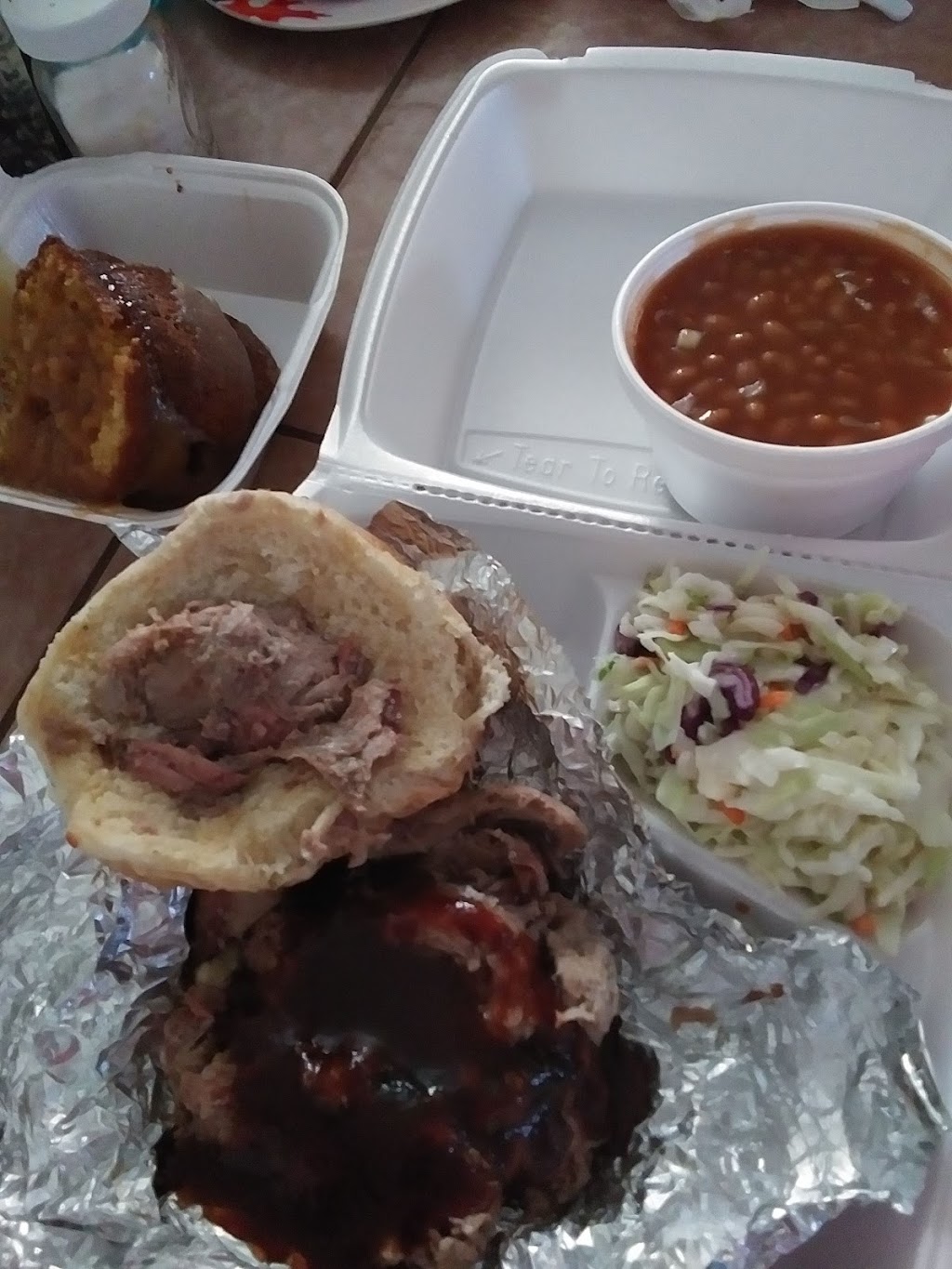 Big Gilleys Smokehouse, Llc | restaurant | 116 1/2 Dutch, Webster Dr, Ashdown, AR 71822, USA | 9032768268 OR +1 903-276-8268