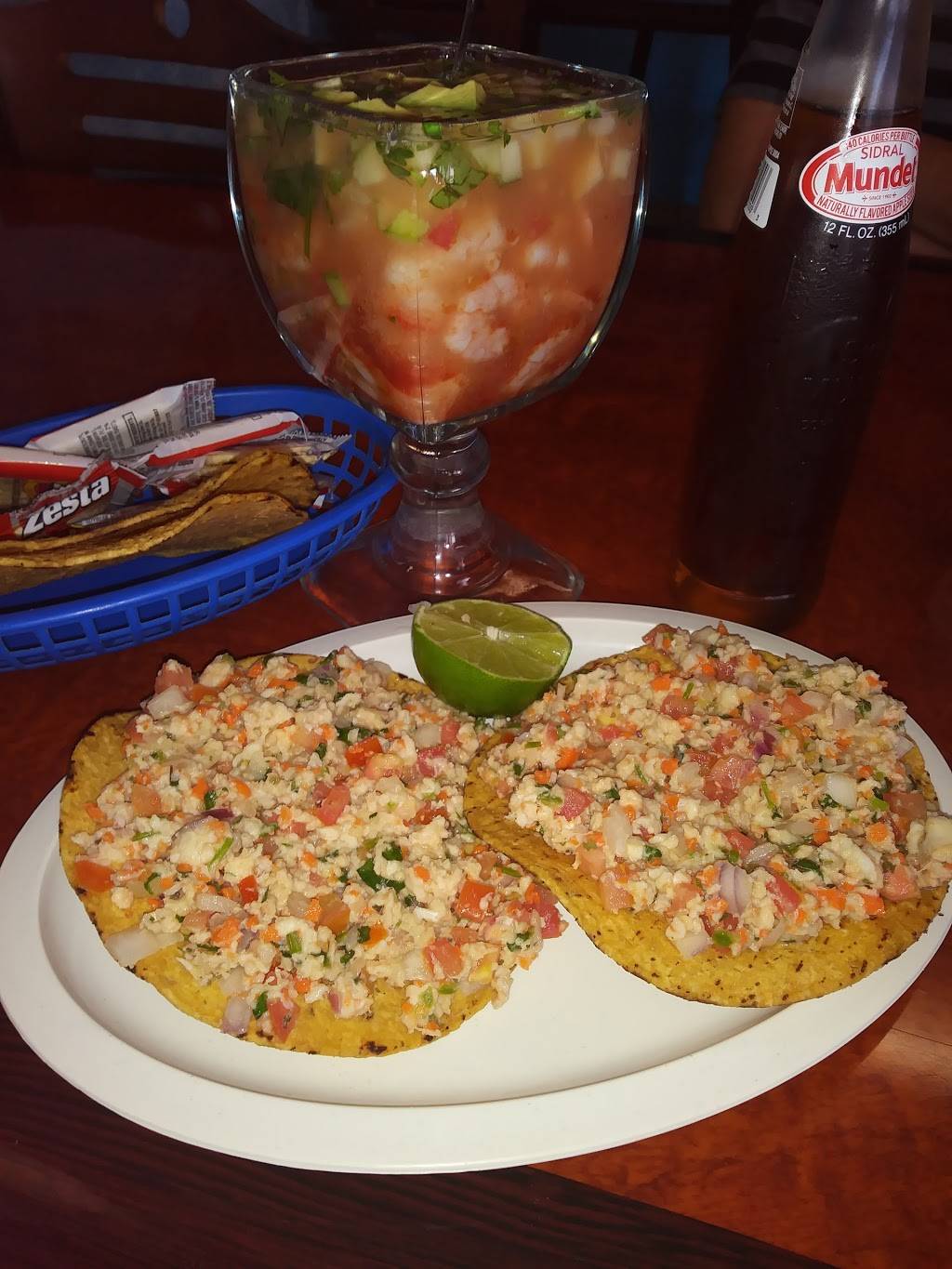 Mariscos la Marea | restaurant | 7312 Pacific Blvd, Huntington Park, CA 90255, USA | 3235831437 OR +1 323-583-1437