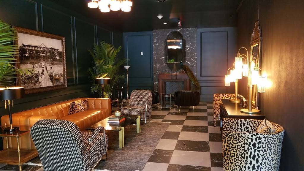 The Beach Club Lounge | restaurant | 15 Dam Rd, Arnolds Park, IA 51331, USA | 7123376402 OR +1 712-337-6402