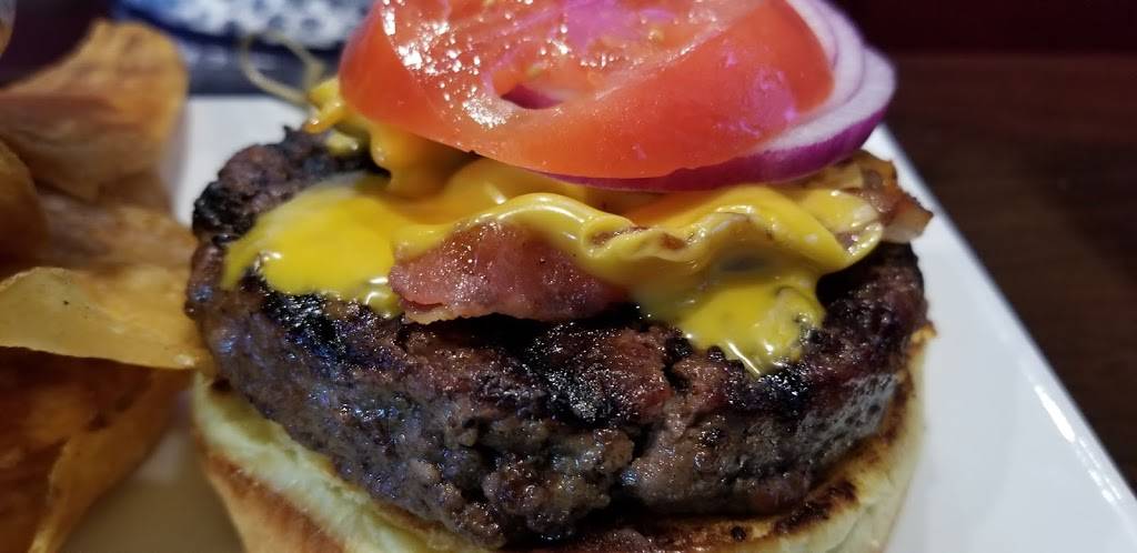 Sidelines Grille - Woodstock Hwy 92 | restaurant | 300 Village Center Dr, Woodstock, GA 30188, USA | 7708244858 OR +1 770-824-4858