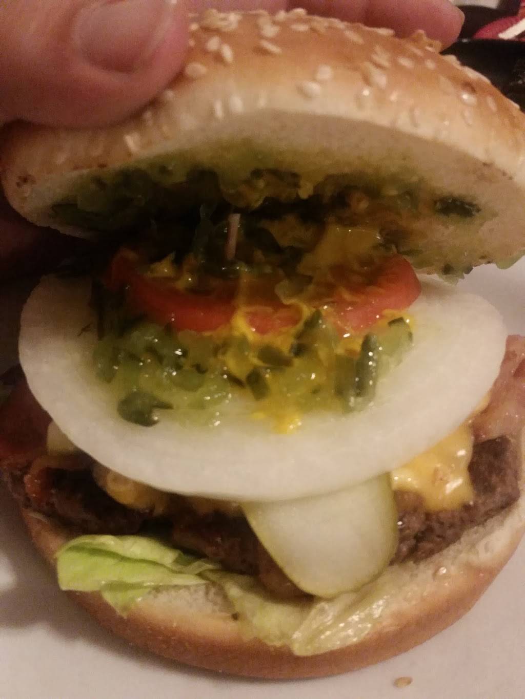 Debs Gas Bar & Restaurant | restaurant | 5475 Old Highway 2, Shannonville, ON K0K 3A0, Canada | 6139611816 OR +1 613-961-1816