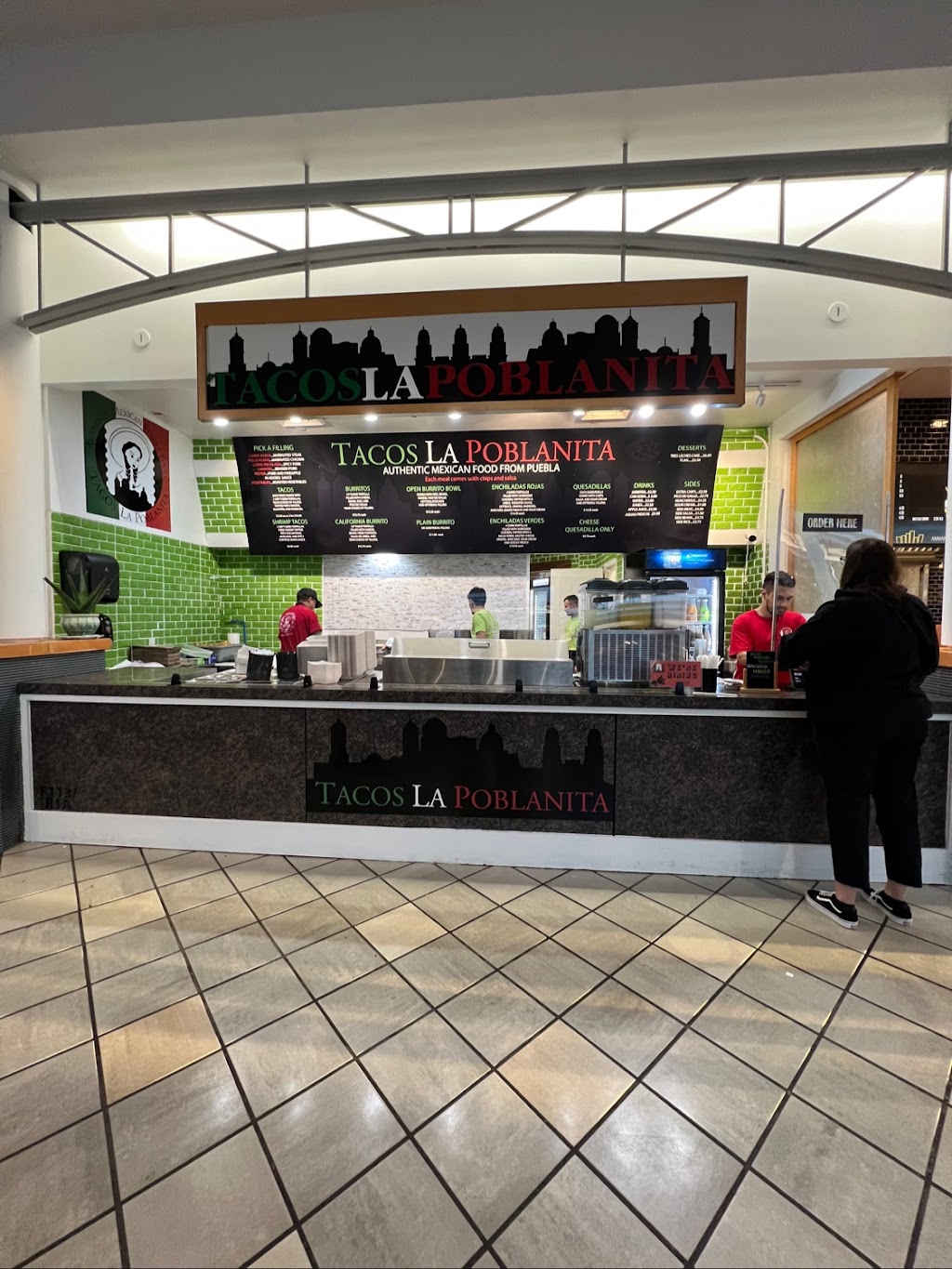 Tacos La Poblanita | restaurant | 364 Maine Mall Rd, South Portland, ME 04106, USA | 2078088322 OR +1 207-808-8322