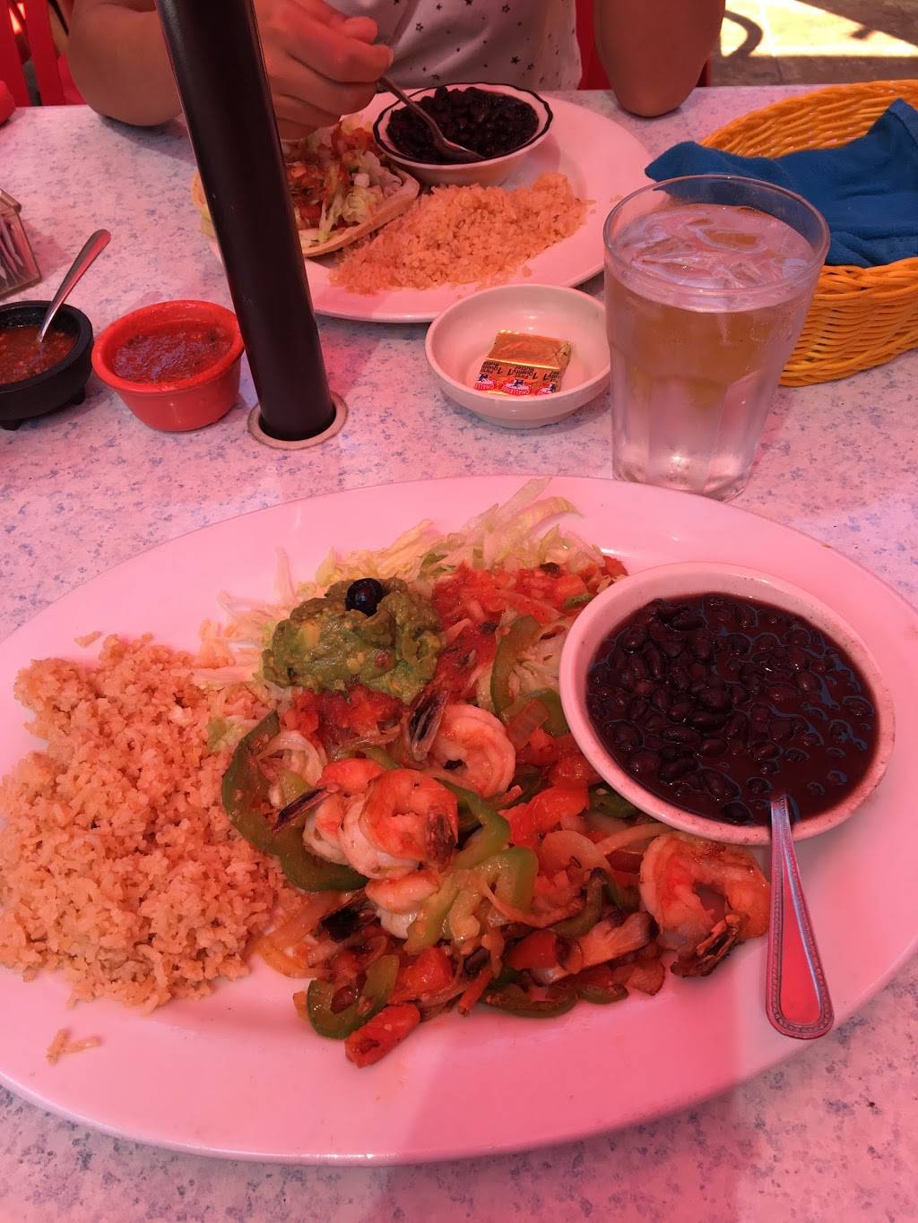 Spanishtown Mexican Restaurant | restaurant | 515 Church St, Half Moon Bay, CA 94019, USA | 6507267357 OR +1 650-726-7357