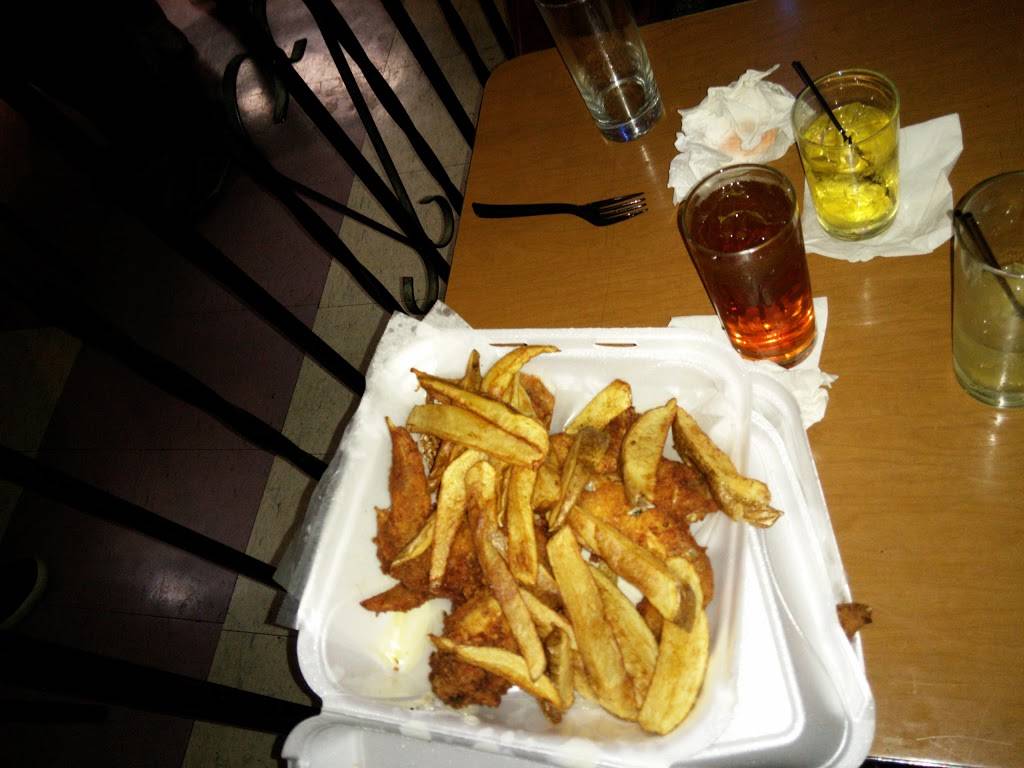 Bobs Bar & Grill | restaurant | 5709 Troost Ave, Kansas City, MO 64110, USA | 8165239111 OR +1 816-523-9111