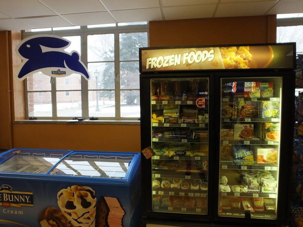 23rd Street Market | meal takeaway | 1224 W 23rd St, Cedar Falls, IA 50614, USA | 3192737345 OR +1 319-273-7345