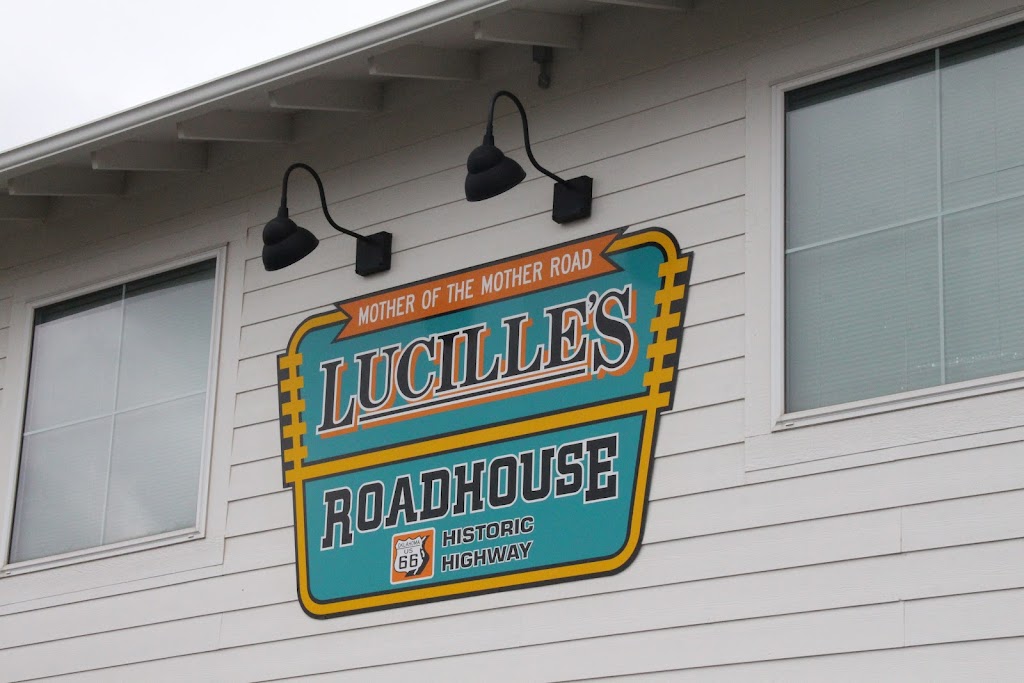 Lucille’s Roadhouse | restaurant | 1301 N Airport Rd, Weatherford, OK 73096, USA | 5807728808 OR +1 580-772-8808