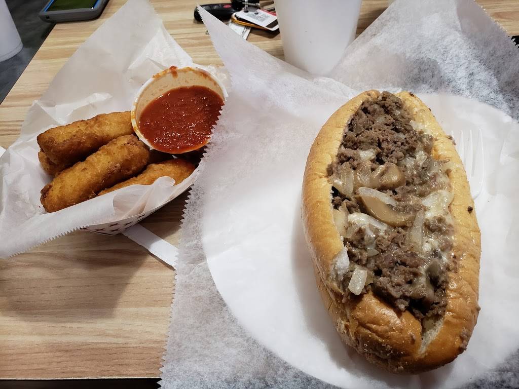Best of Philly Cheesesteak | meal takeaway | 13510 US-19, Hudson, FL 34667, USA | 7278690900 OR +1 727-869-0900