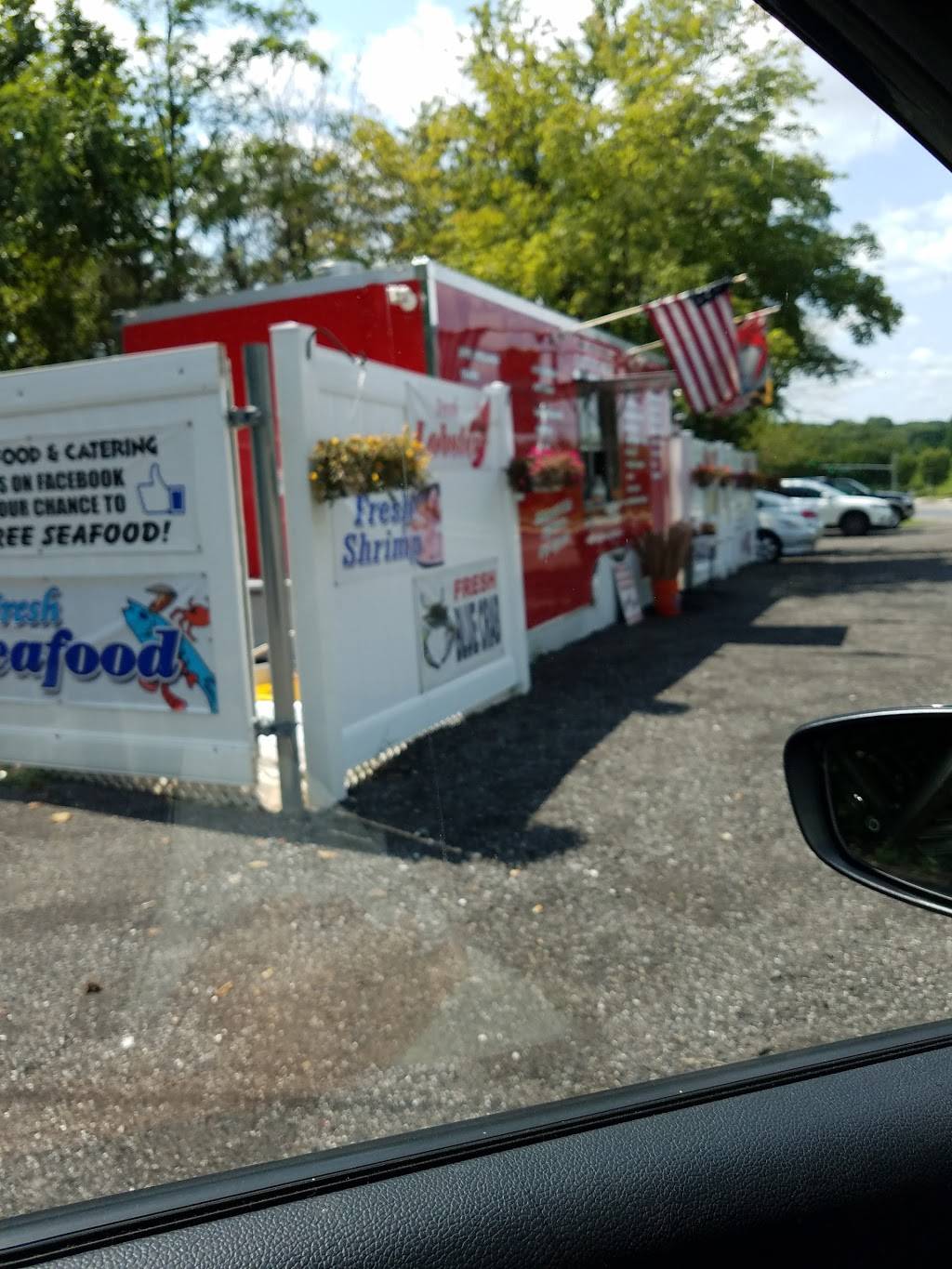 DR Seafood & Catering | restaurant | 6803 Washington Blvd, Elkridge, MD 21075, USA | 4438449870 OR +1 443-844-9870