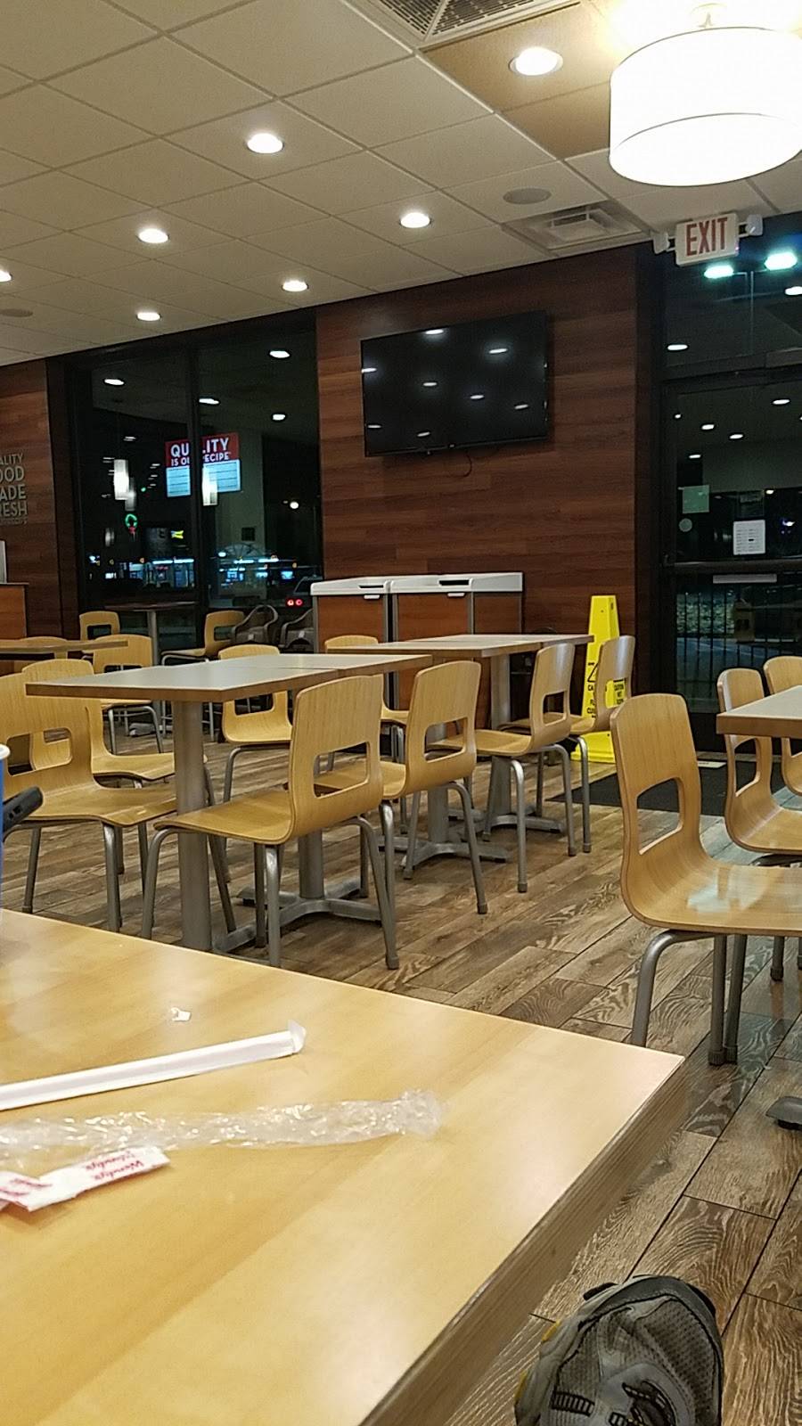 Wendys | restaurant | 231 Main St E, Rainsville, AL 35986, USA | 2566383225 OR +1 256-638-3225