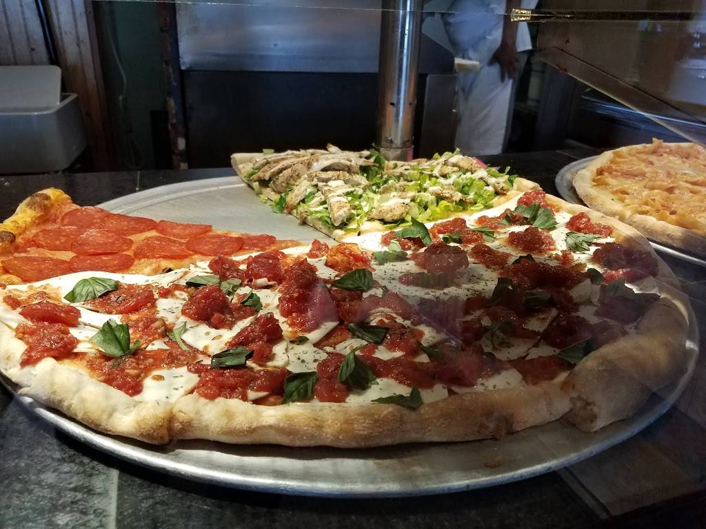 Sapore di Casa Pizza & Restaurant | restaurant | 223-30 Union Tpke, Oakland Gardens, NY 11364, USA | 7182175555 OR +1 718-217-5555