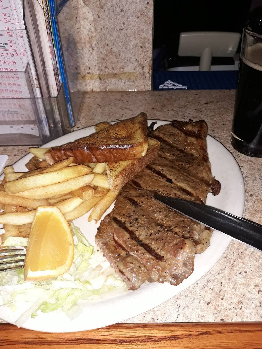 South Liberty Bar & Grill | restaurant | 4682 Liberty Rd S, Salem, OR 97302, USA | 5033632739 OR +1 503-363-2739