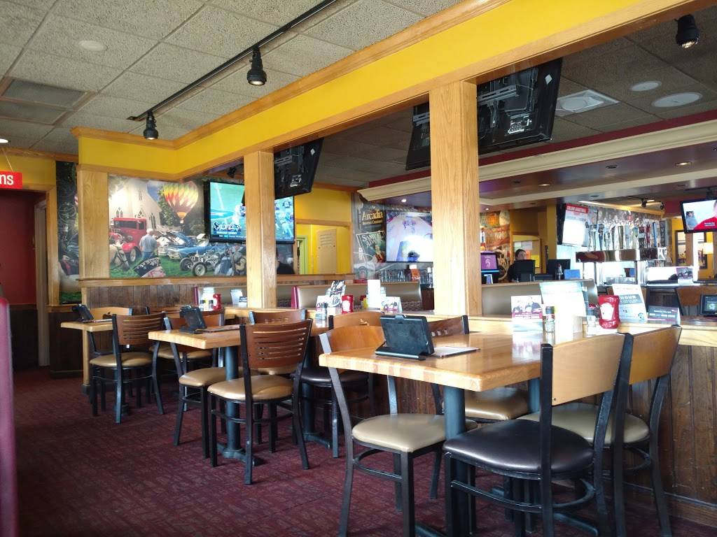 Applebees Grill + Bar | restaurant | 638 W State St, Hastings, MI 49058, USA | 2699456090 OR +1 269-945-6090