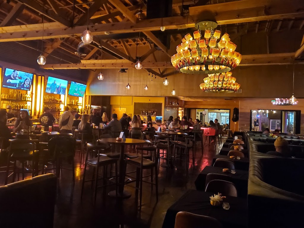 The Six Chow House Ventura | restaurant | 419 E Main St Suite C, Ventura, CA 93001, USA | 8056289279 OR +1 805-628-9279