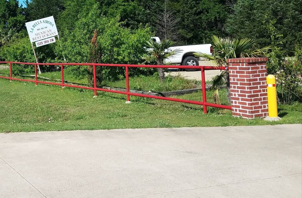 La Bella Airosa | restaurant | 1335 19th St SW, Paris, TX 75460, USA | 9037831181 OR +1 903-783-1181